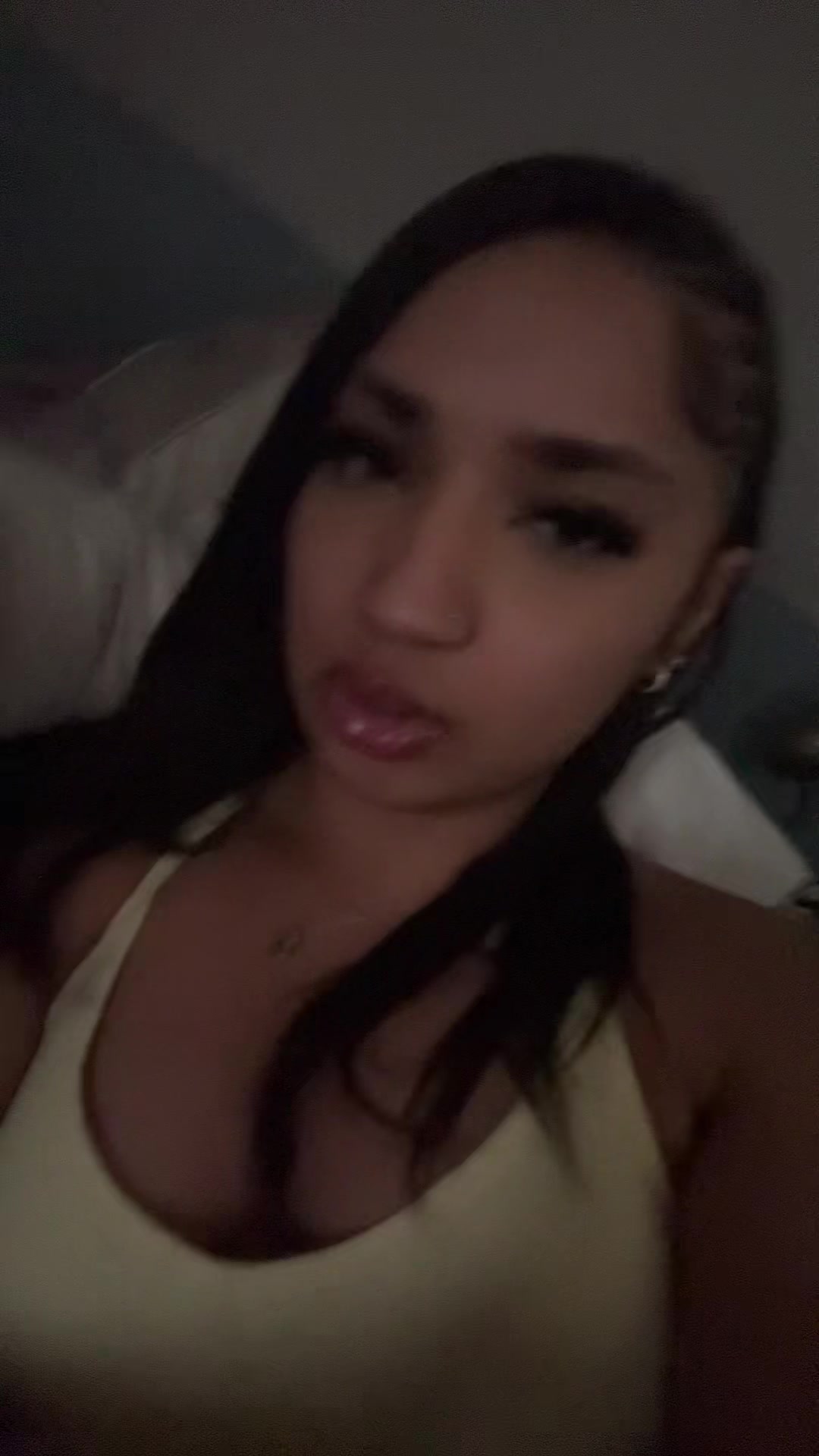 @DominiBrat