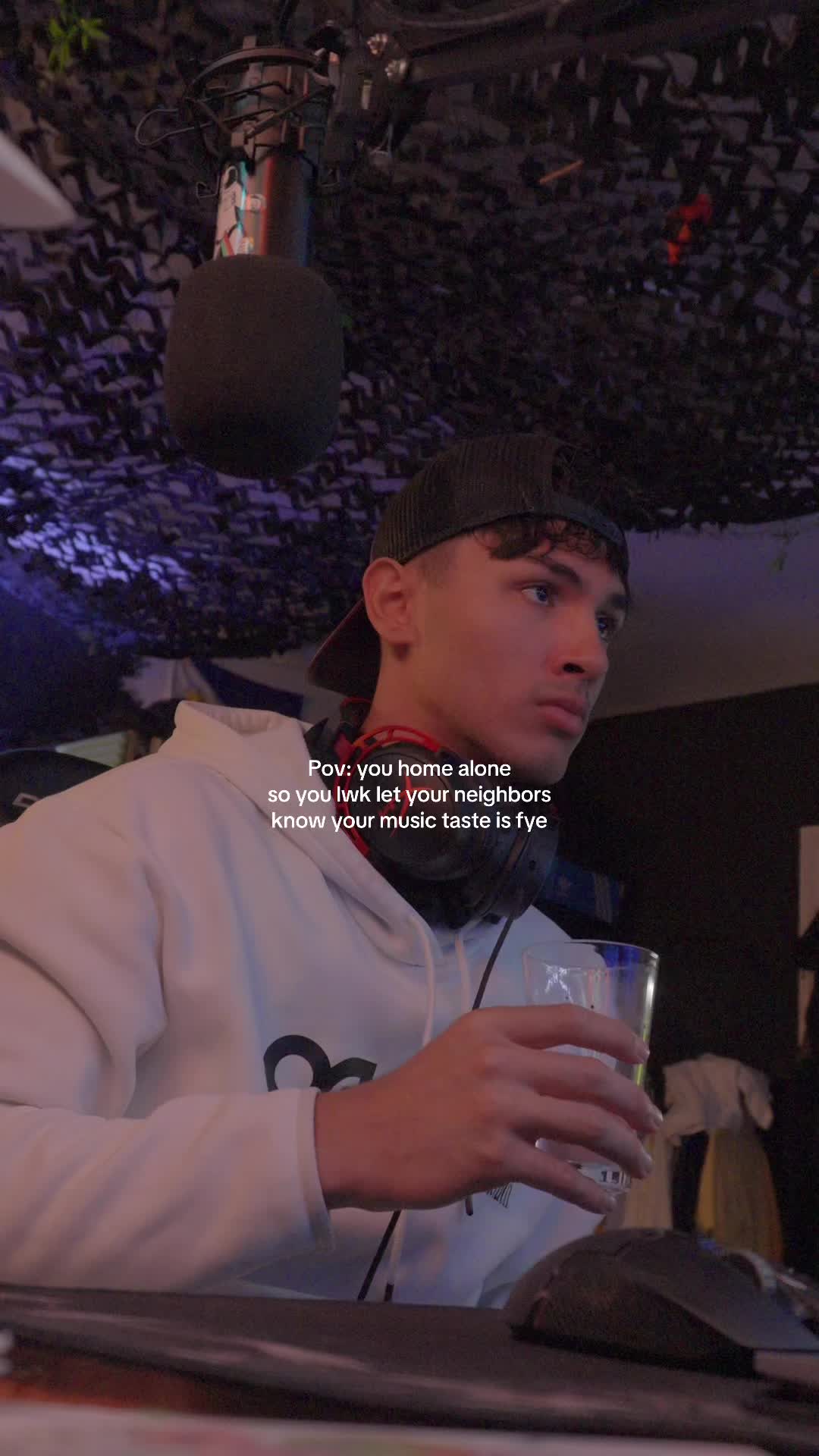 @𐌏 𐌁𐌄ⵍ