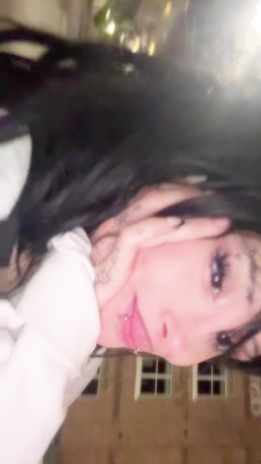 @zommmbri