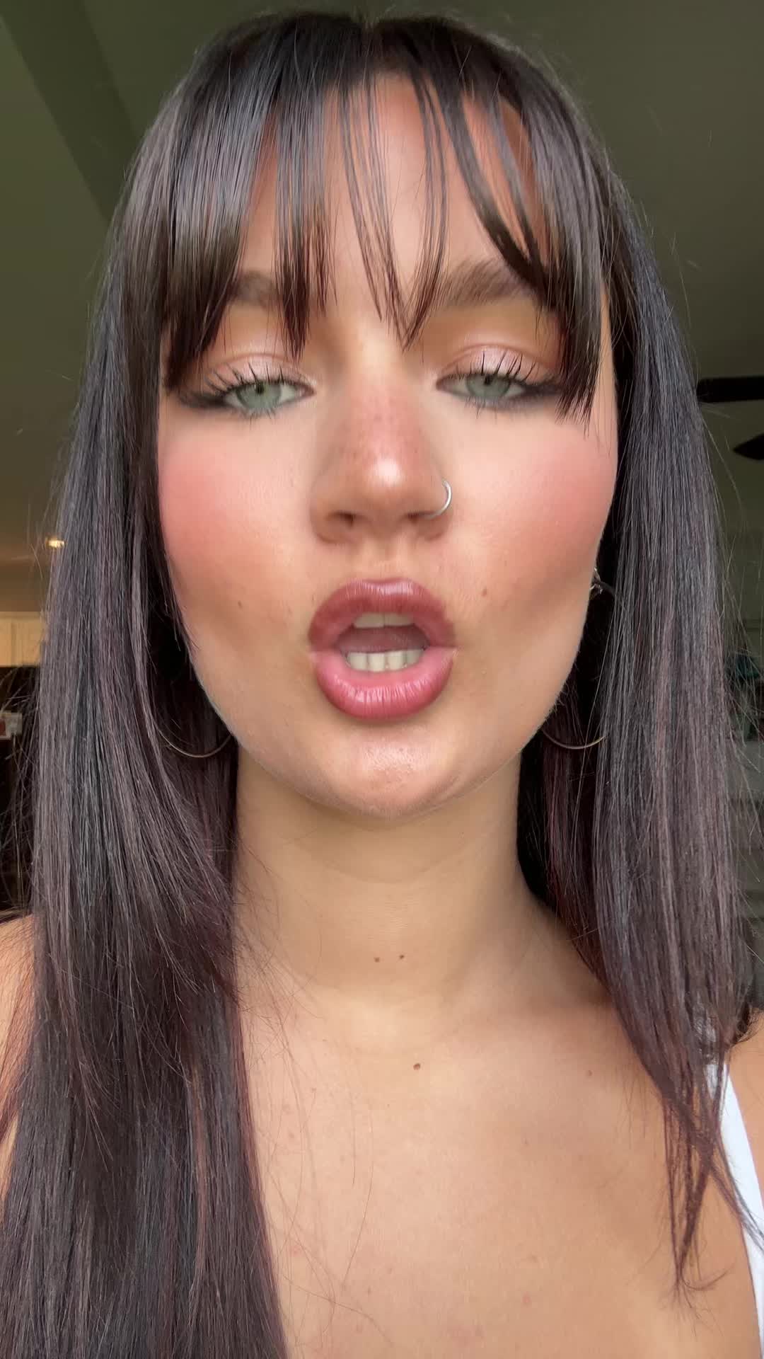 @em 🐞