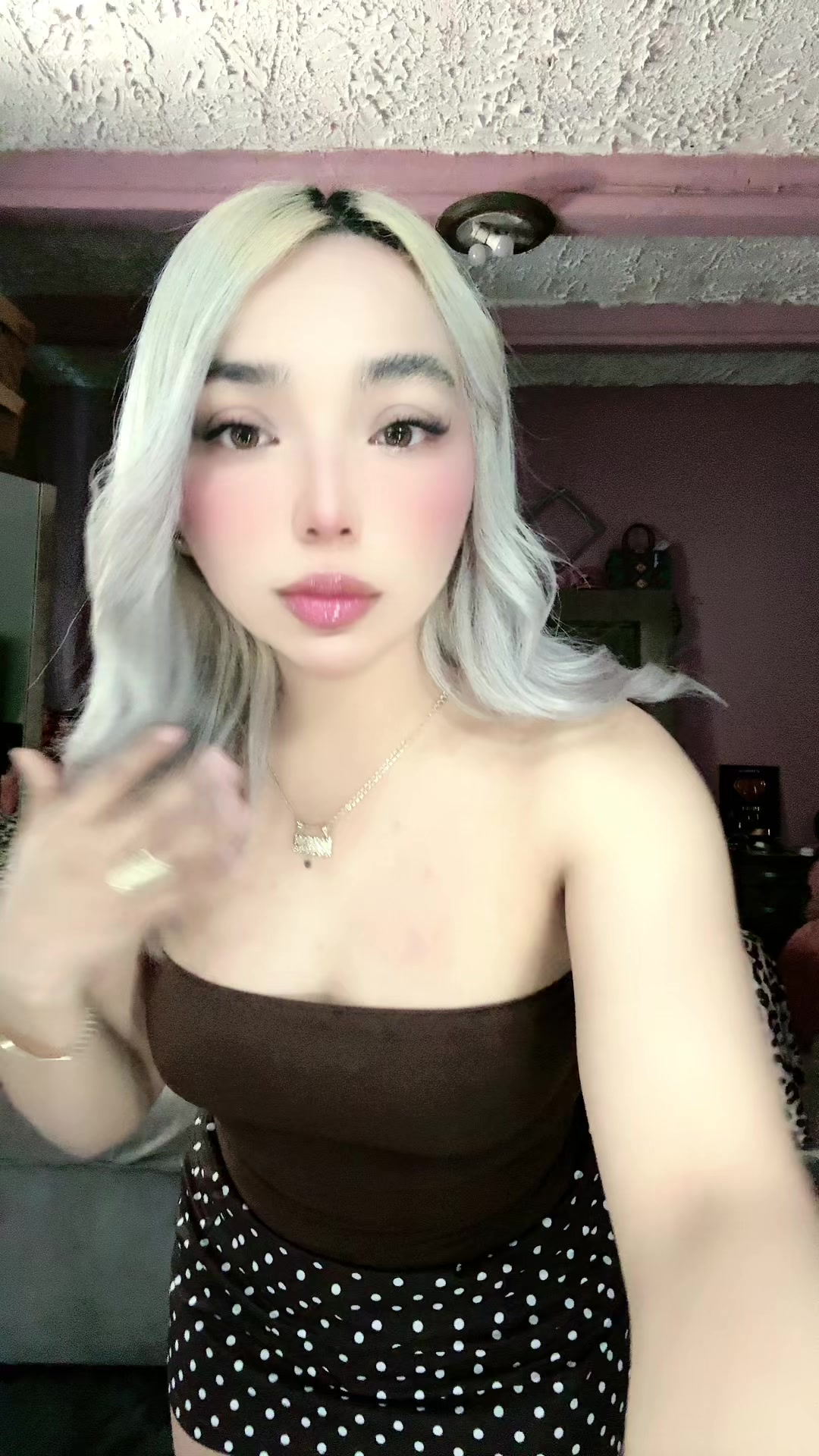 @A👻