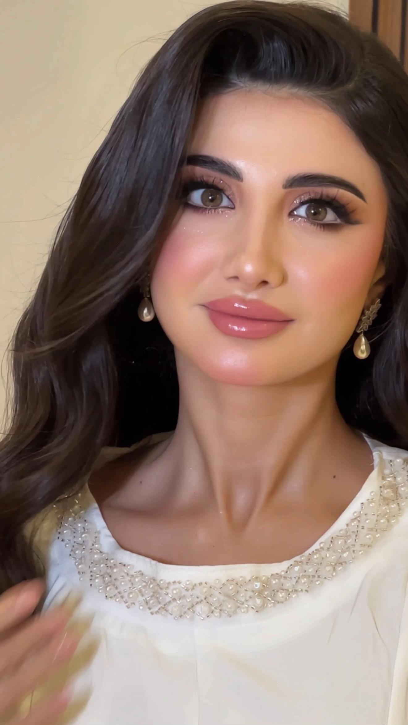 @ميك اب ارتست | ريهام عسيري✨