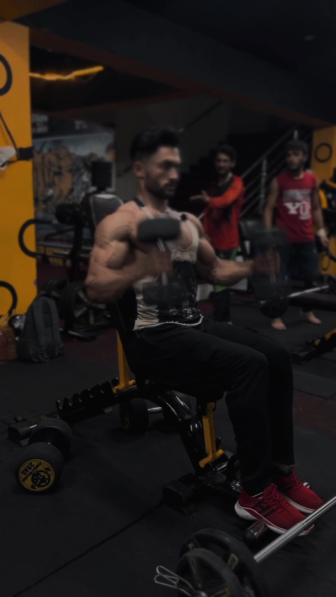 @thepakbodybuilder
