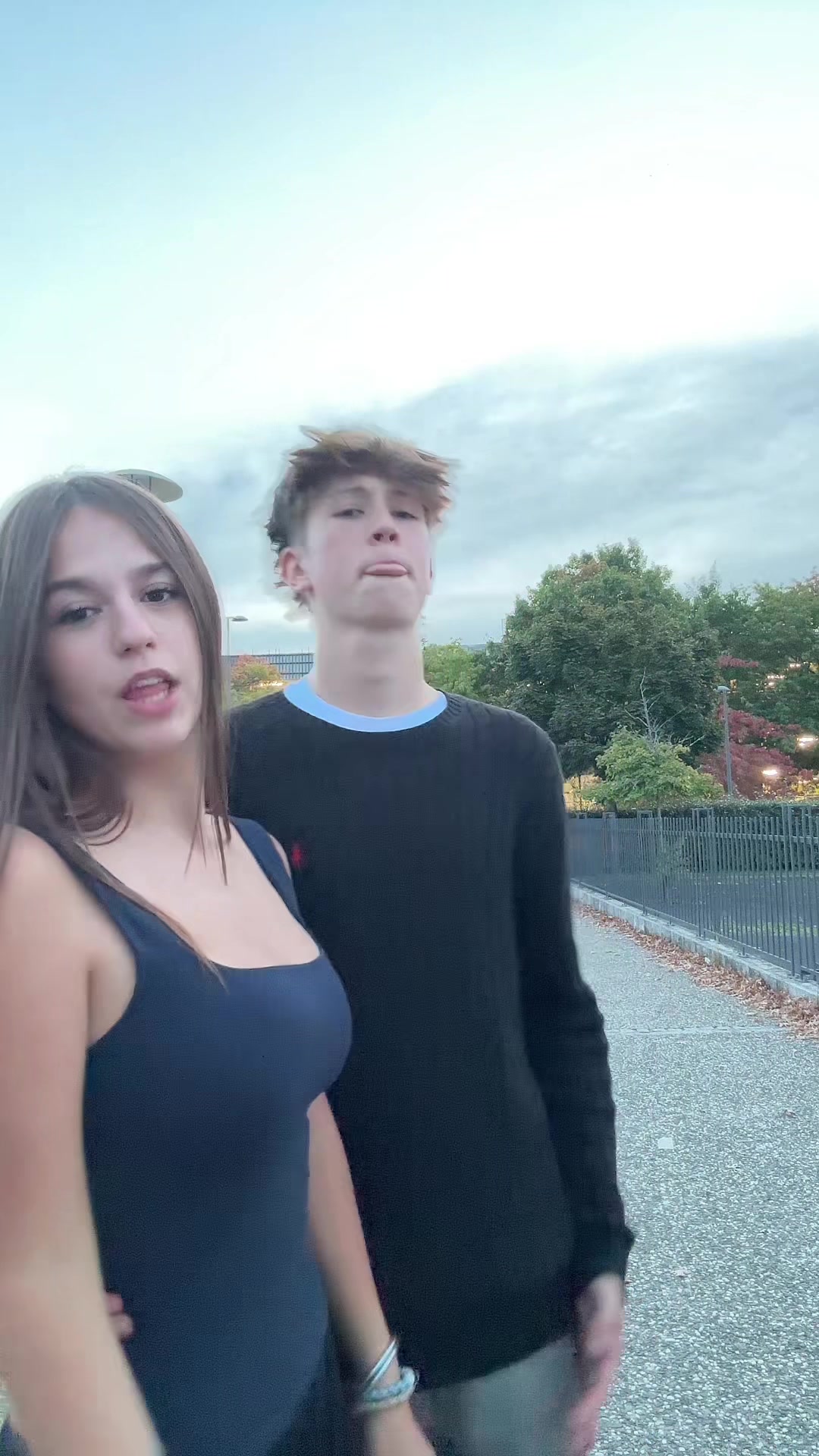 @𝓂𝒶𝓎