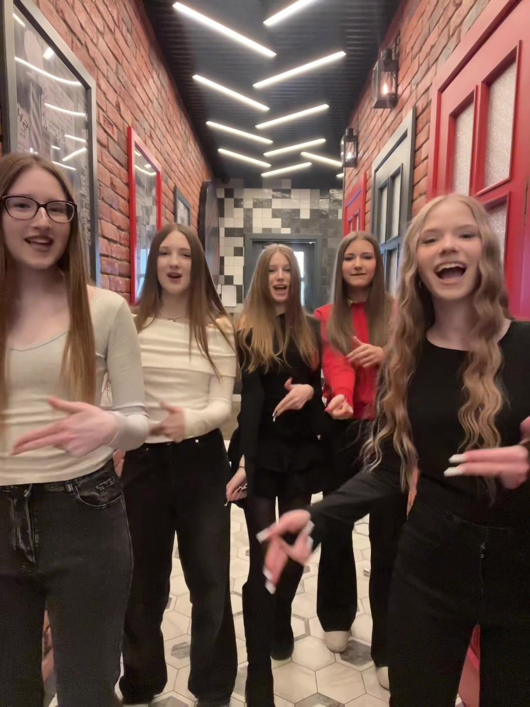 @никс