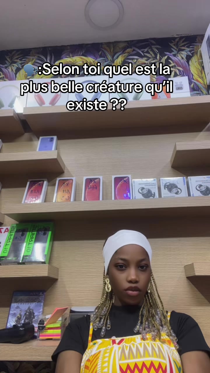 @༻𝓢𝓱𝓸𝓵𝓪༺💜