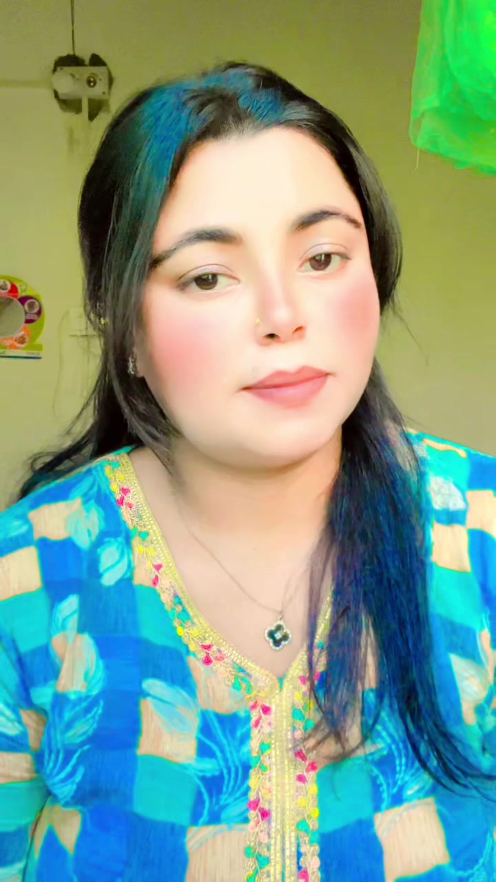 @Sanu☘️❤️🌼