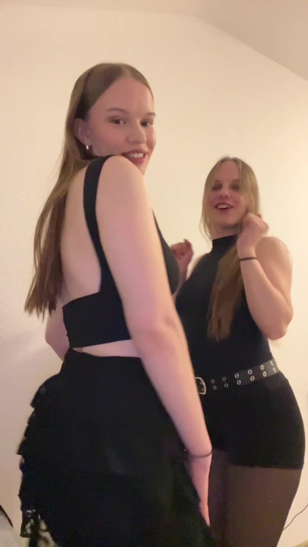 @ѕ&alpha;мму