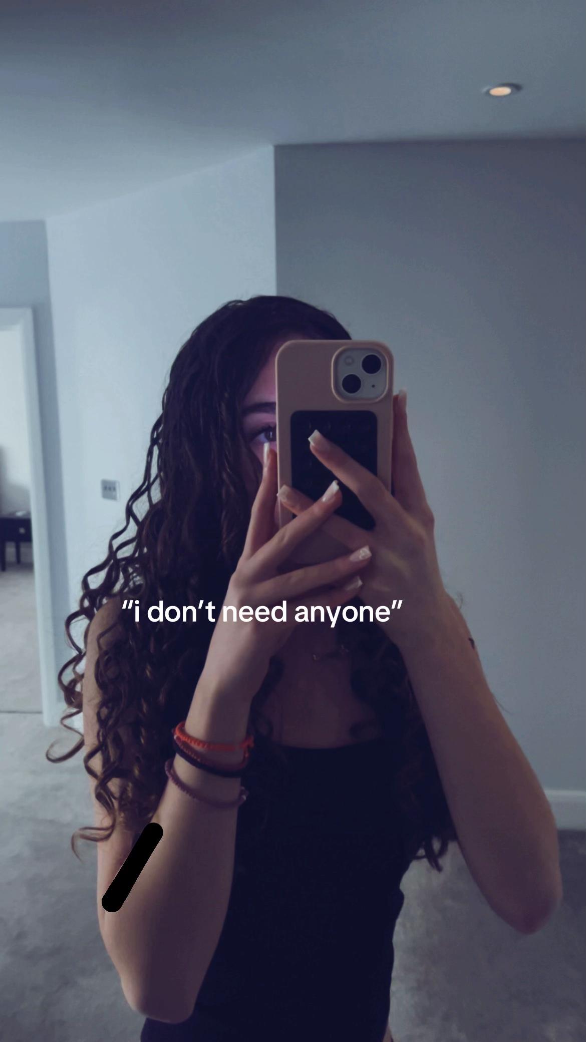 @️