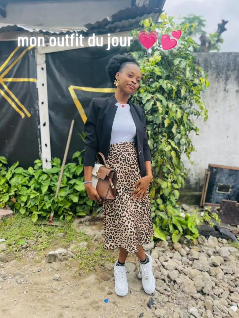 @la Sora&hearts;️😘