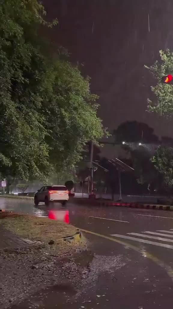 @Lữ Khách