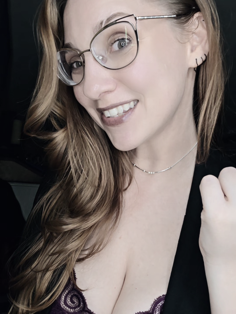 @HayAnna