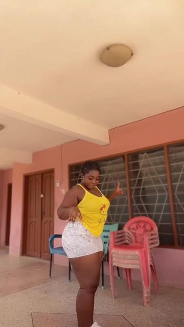 @Efya Kay🦋