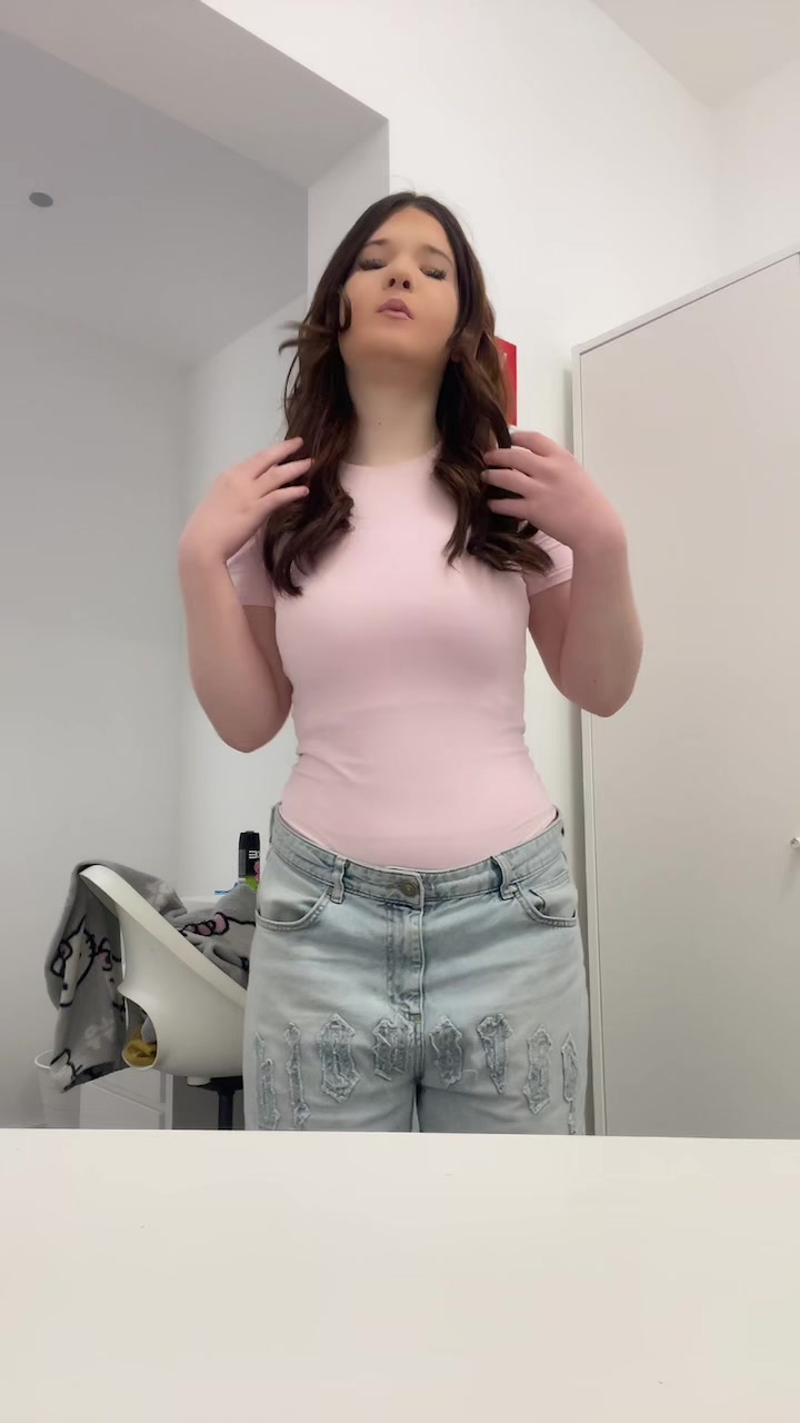 @𝒞💕
