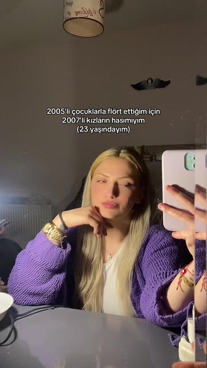 @𝓒𝓮𝓻𝓮𝓷'𝓲𝓷  G&Uuml;NL&Uuml;Ğ&Uuml;🌠