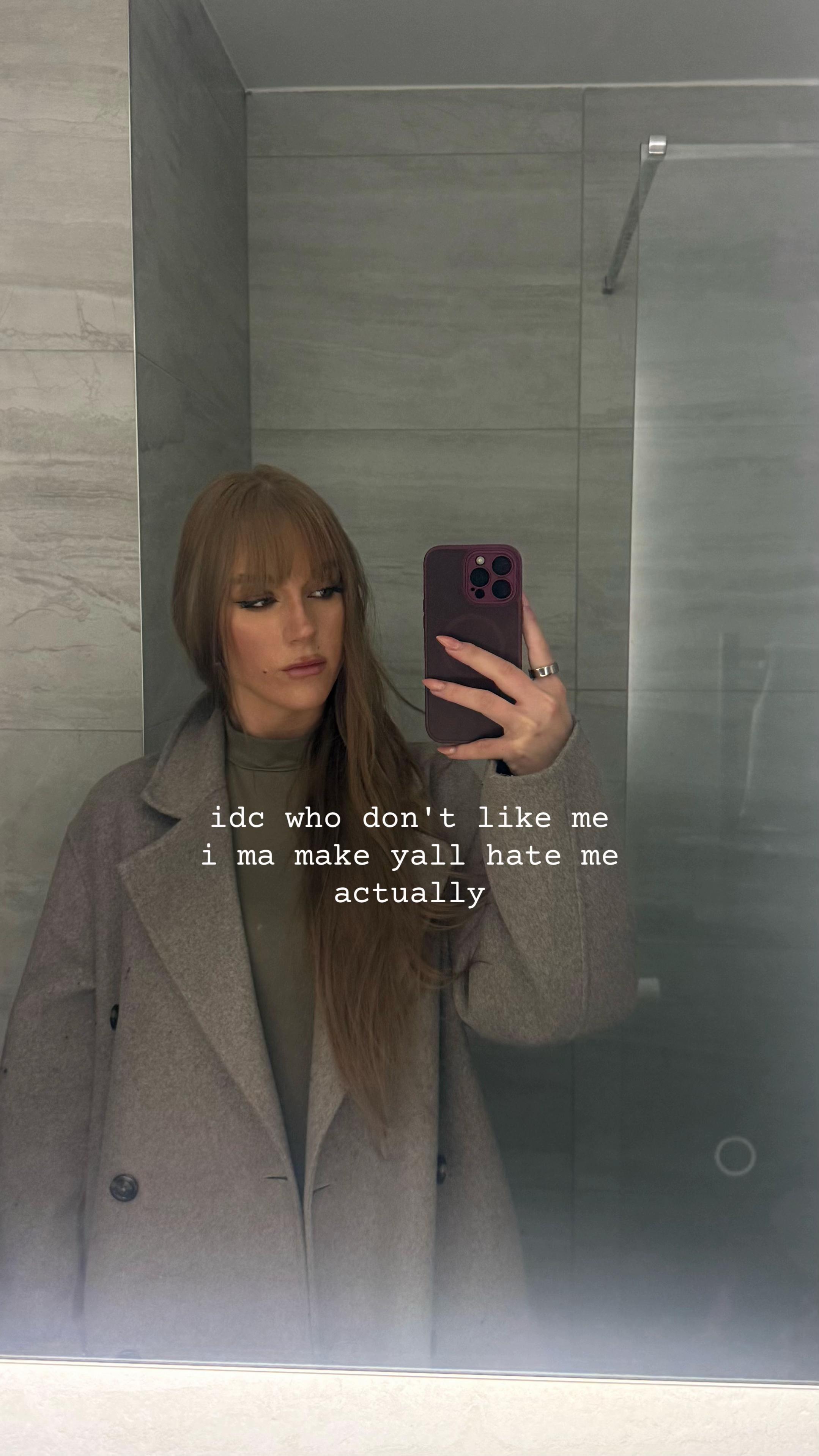 @𝓐𝓵𝓮𝓴𝓼𝓪𝓷𝓭𝓻𝓪