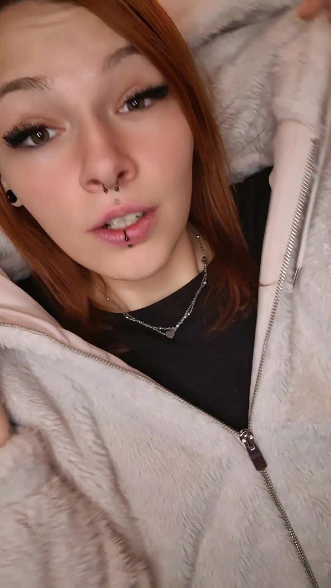 @Angelina🦊💋