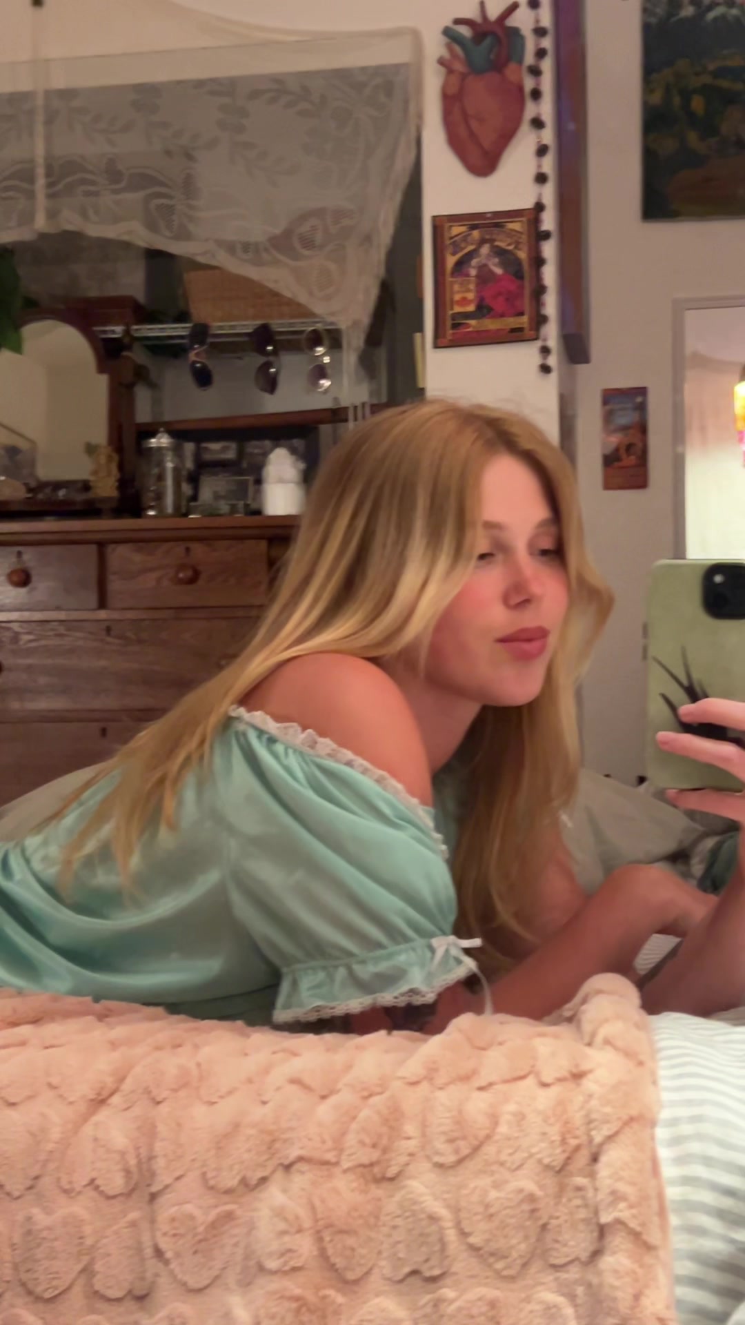 @emmanaidee