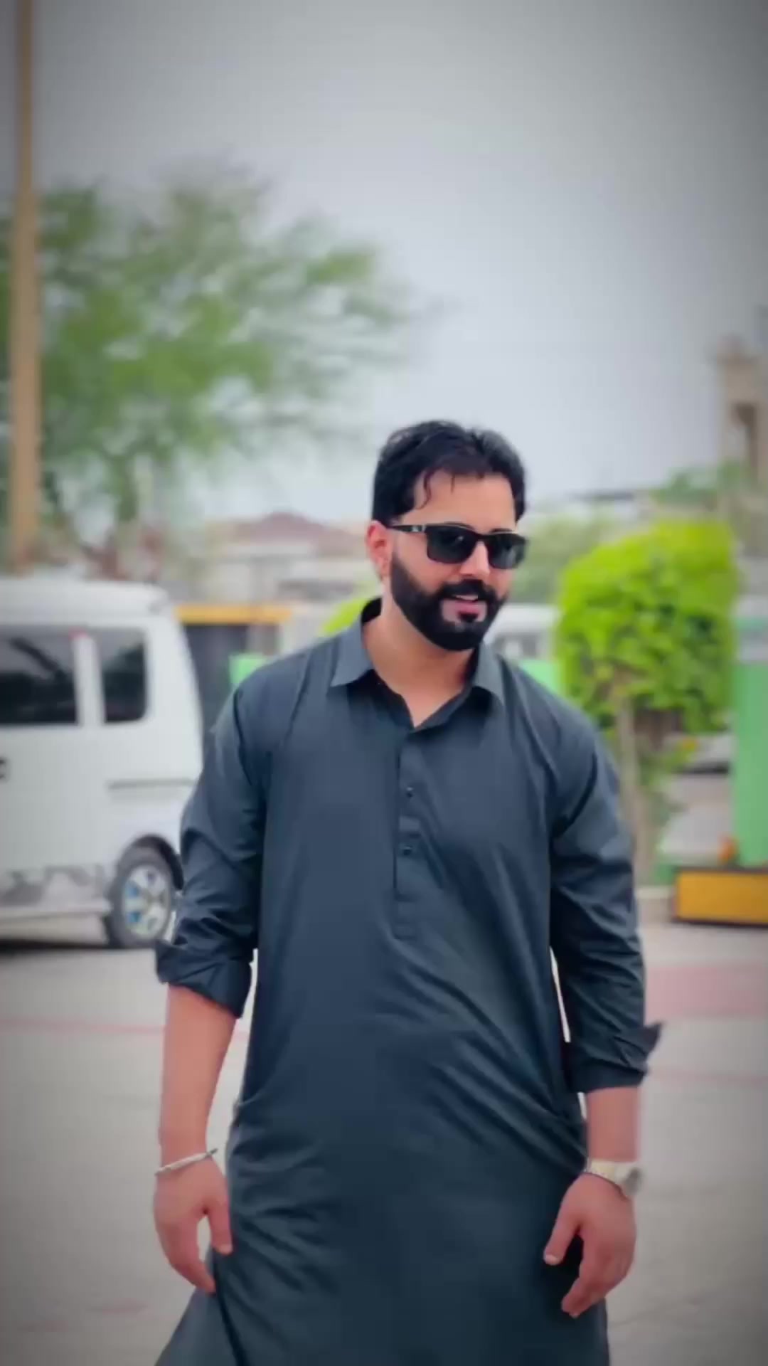 @Qalab Abbas