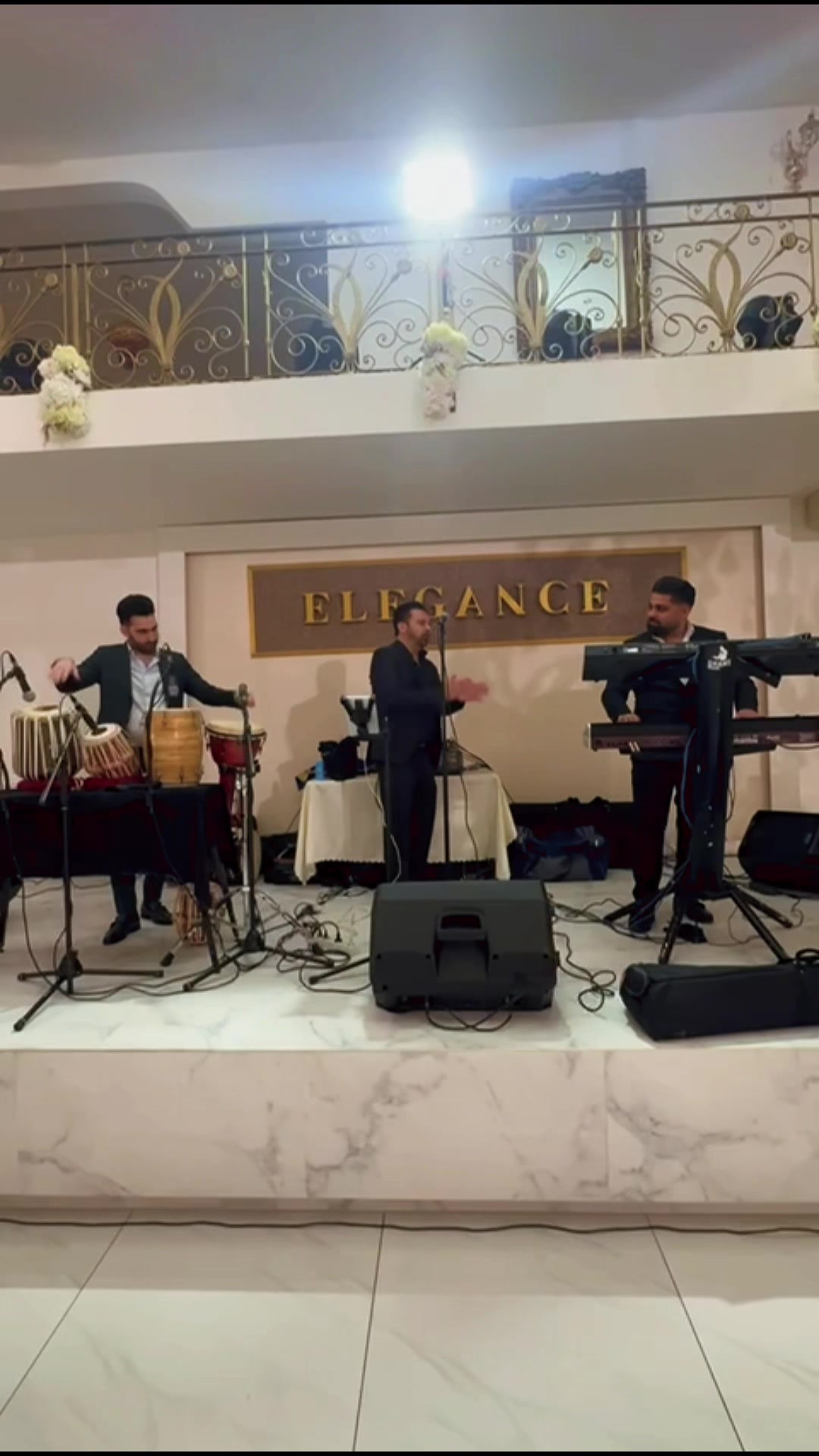 @ɾɑʍíղ ɑԵɑՏհ ʍմՏíϲ 🎙