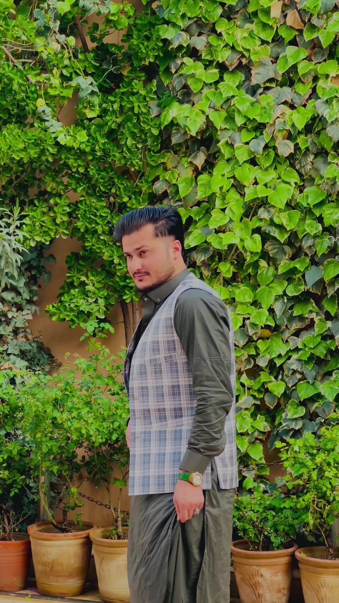 @Ilyaskhan98