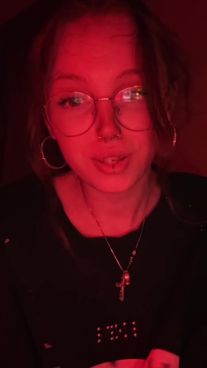 @❦𝔥𝔢𝔯𝔷𝔟𝔩𝔞𝔱𝔱❦