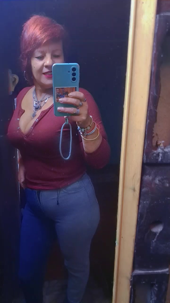 @Laura Gomezz