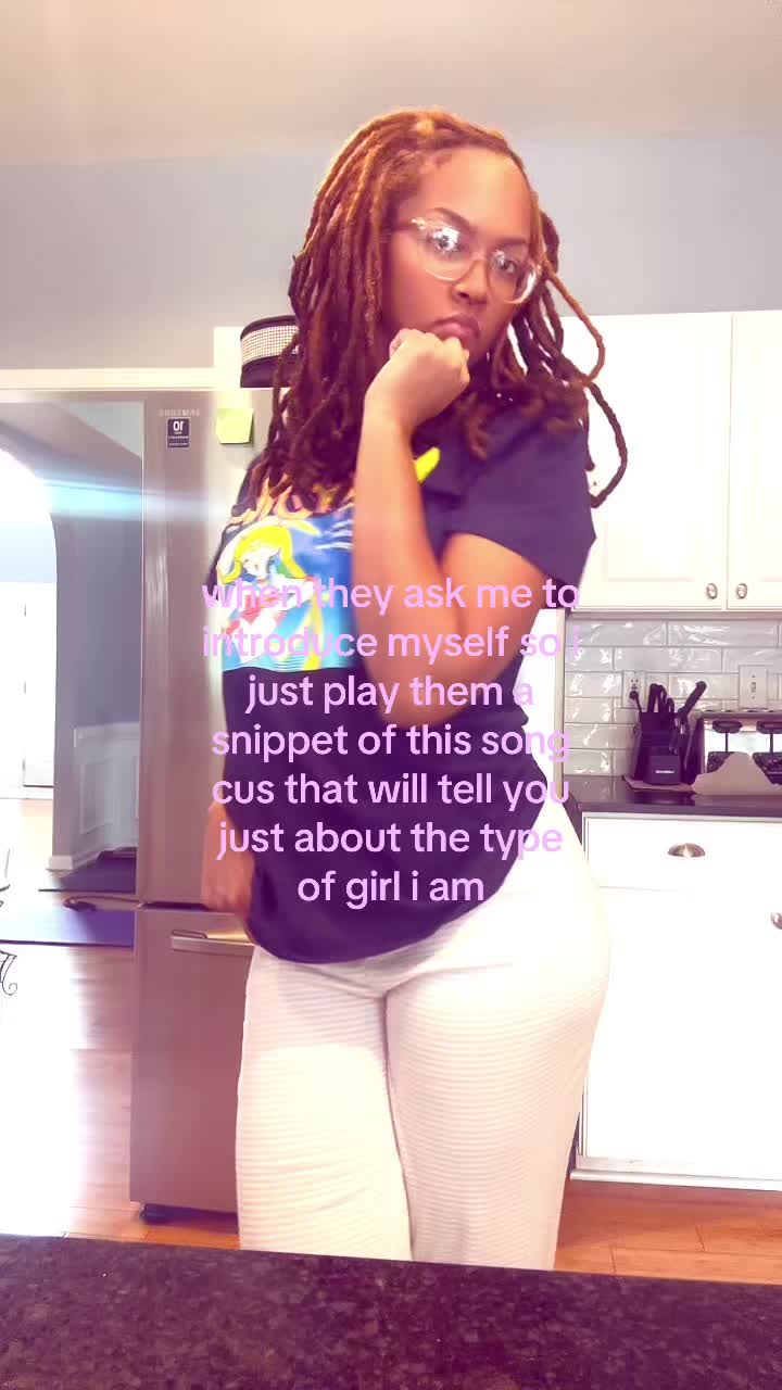 @Ella B.