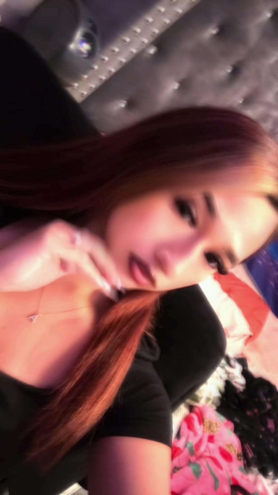 @ari 𖣂