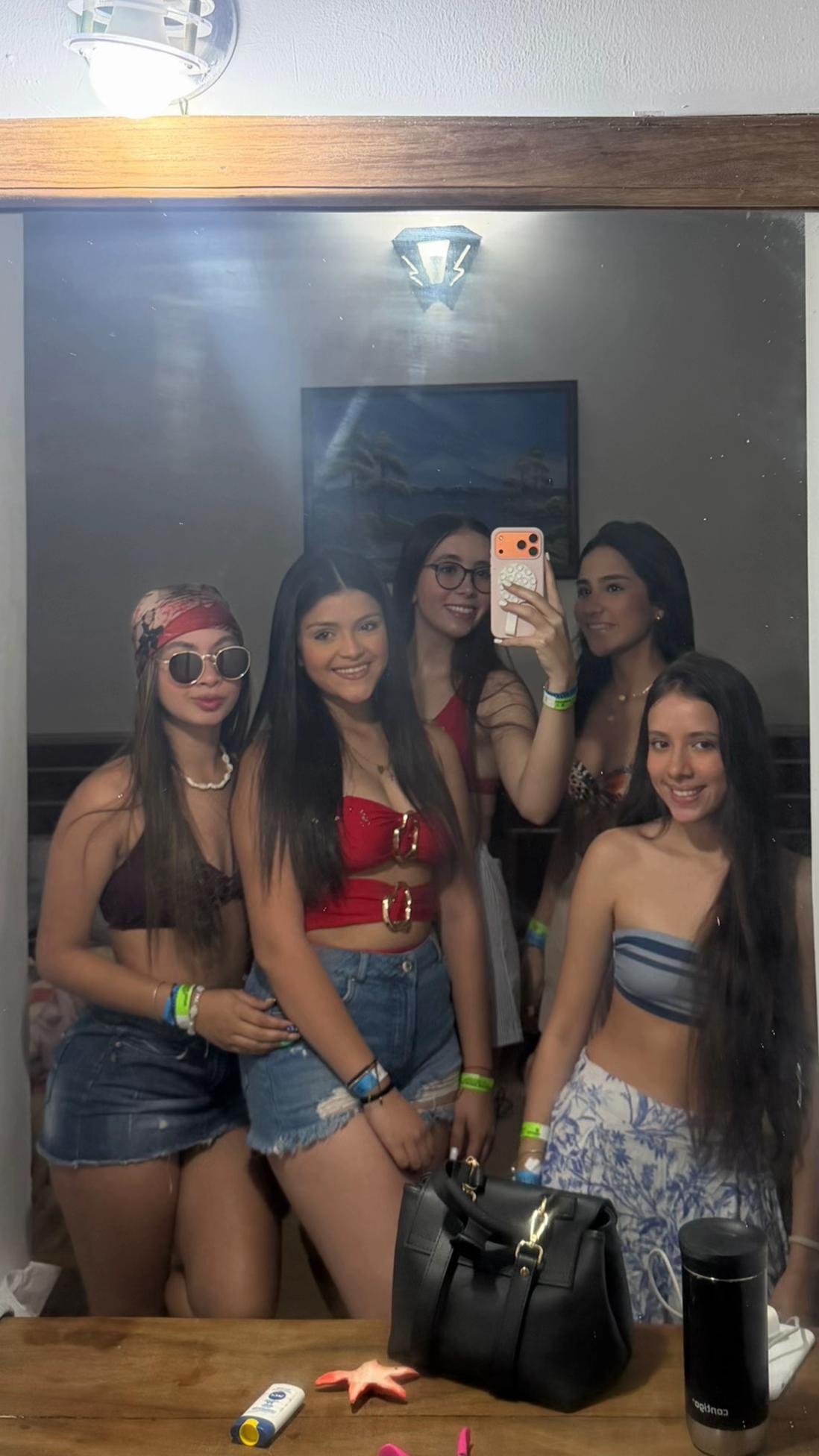 @Alejandra