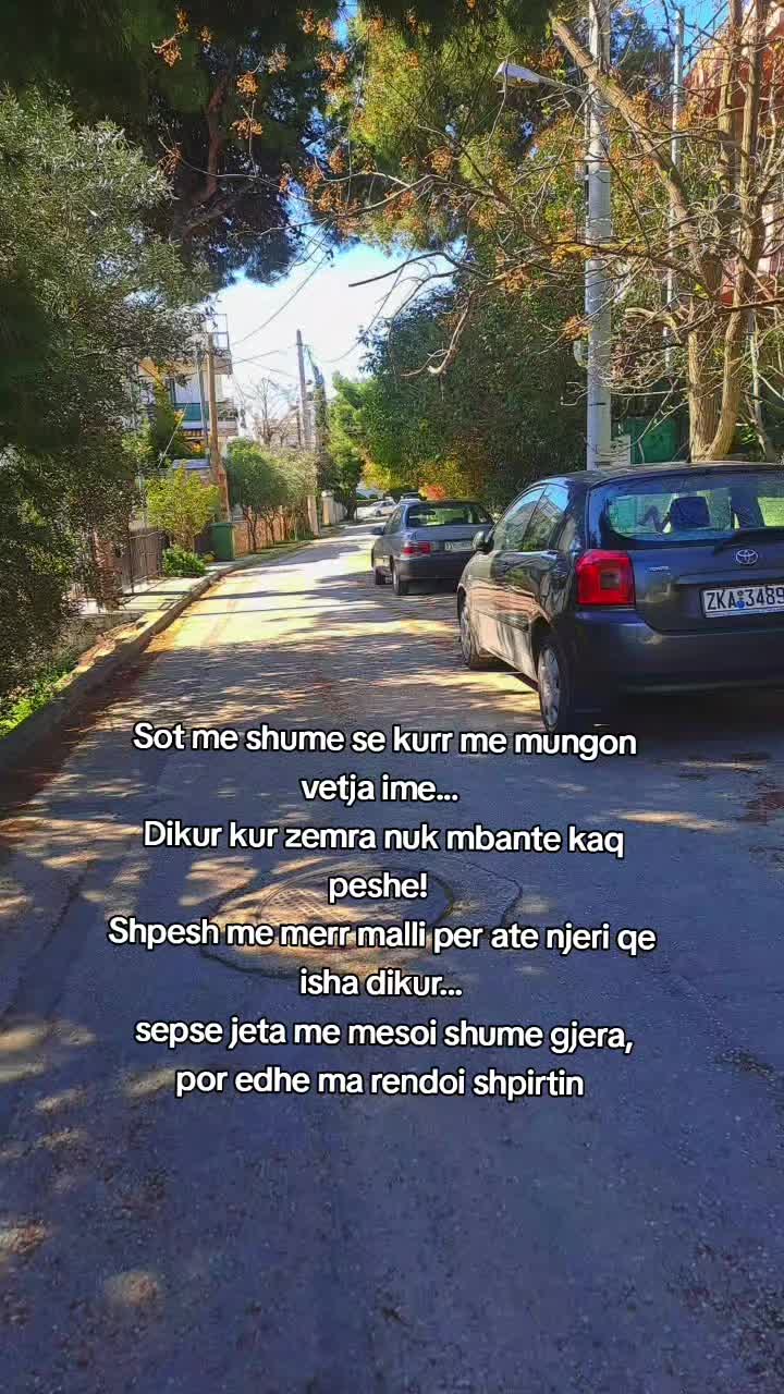 @Djali asaj vajze pergjimon E❤️