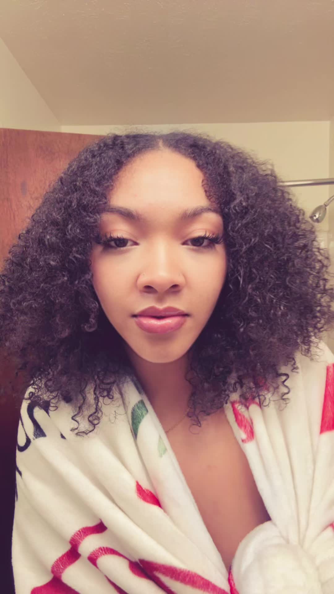 @milatherichest