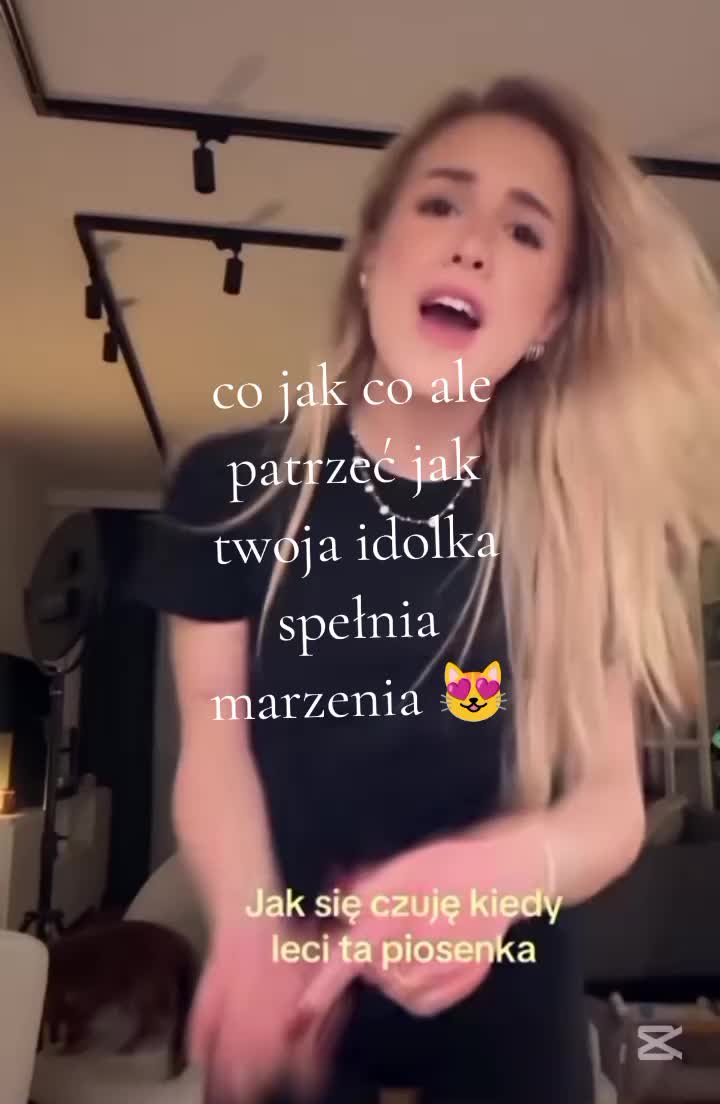 @kasia's and aria's_wife12