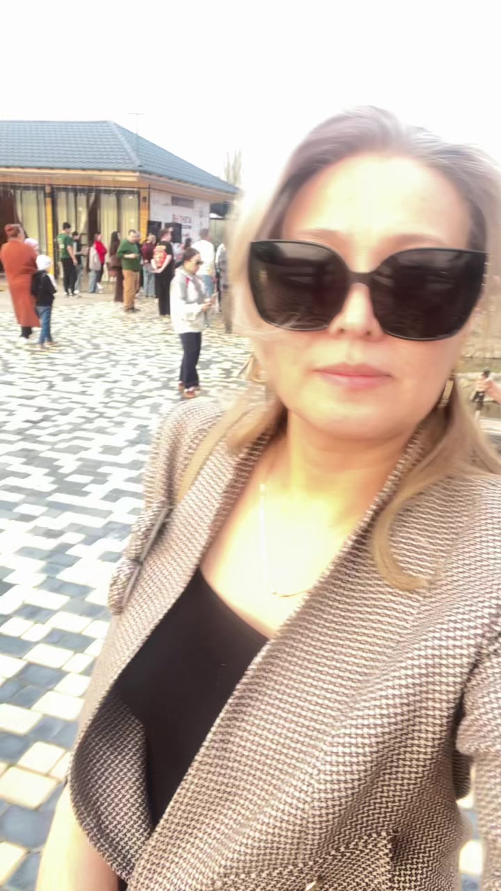 @Zhibek