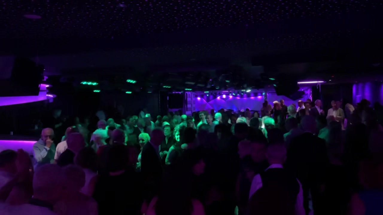 @Th&eacute; Dansant Duplex