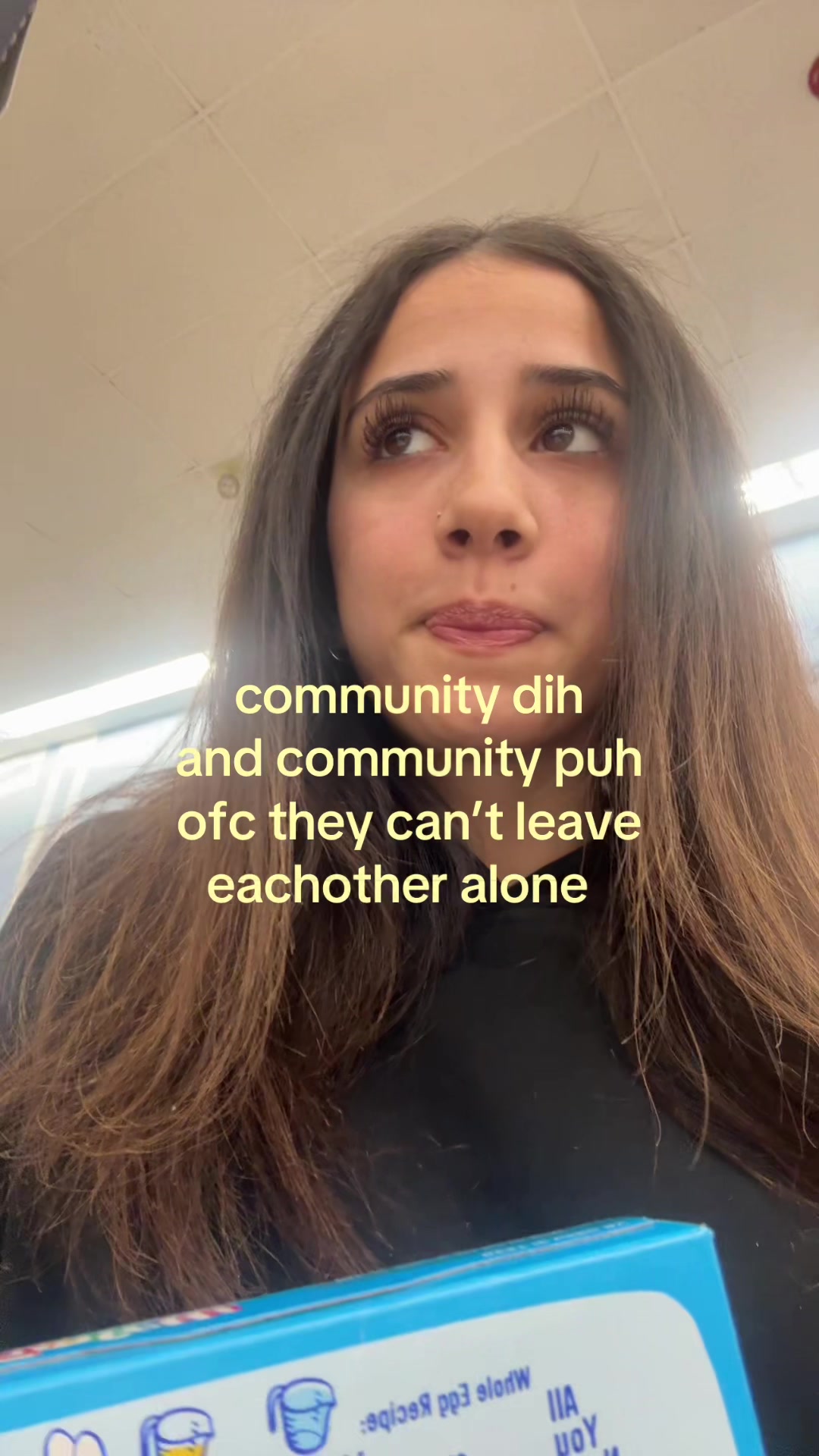 @???