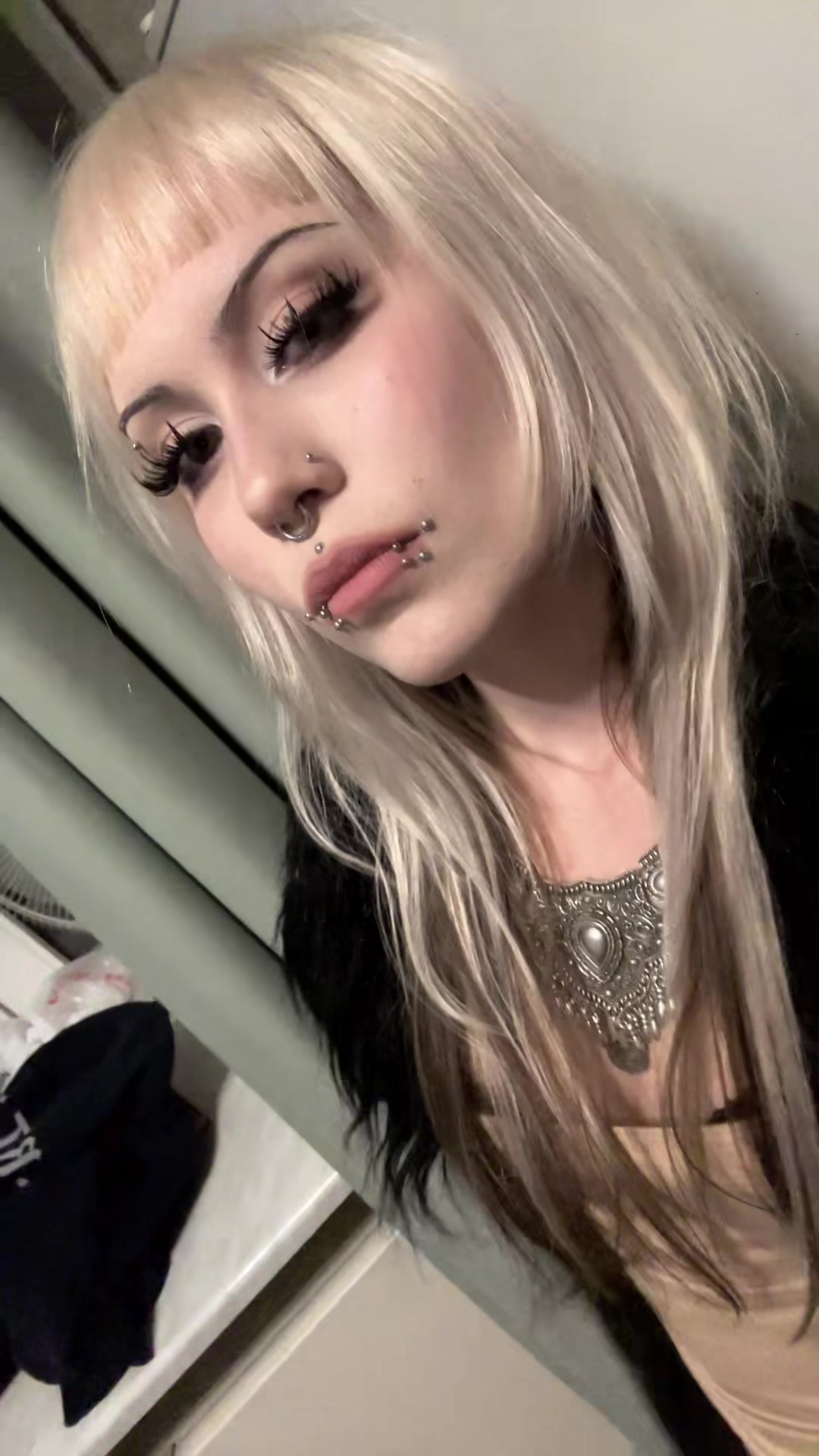 @дяна