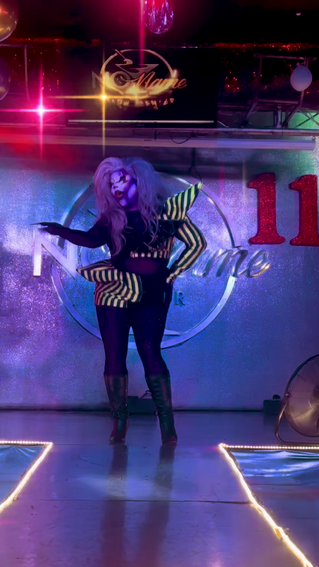 @nonameshowcenterbar