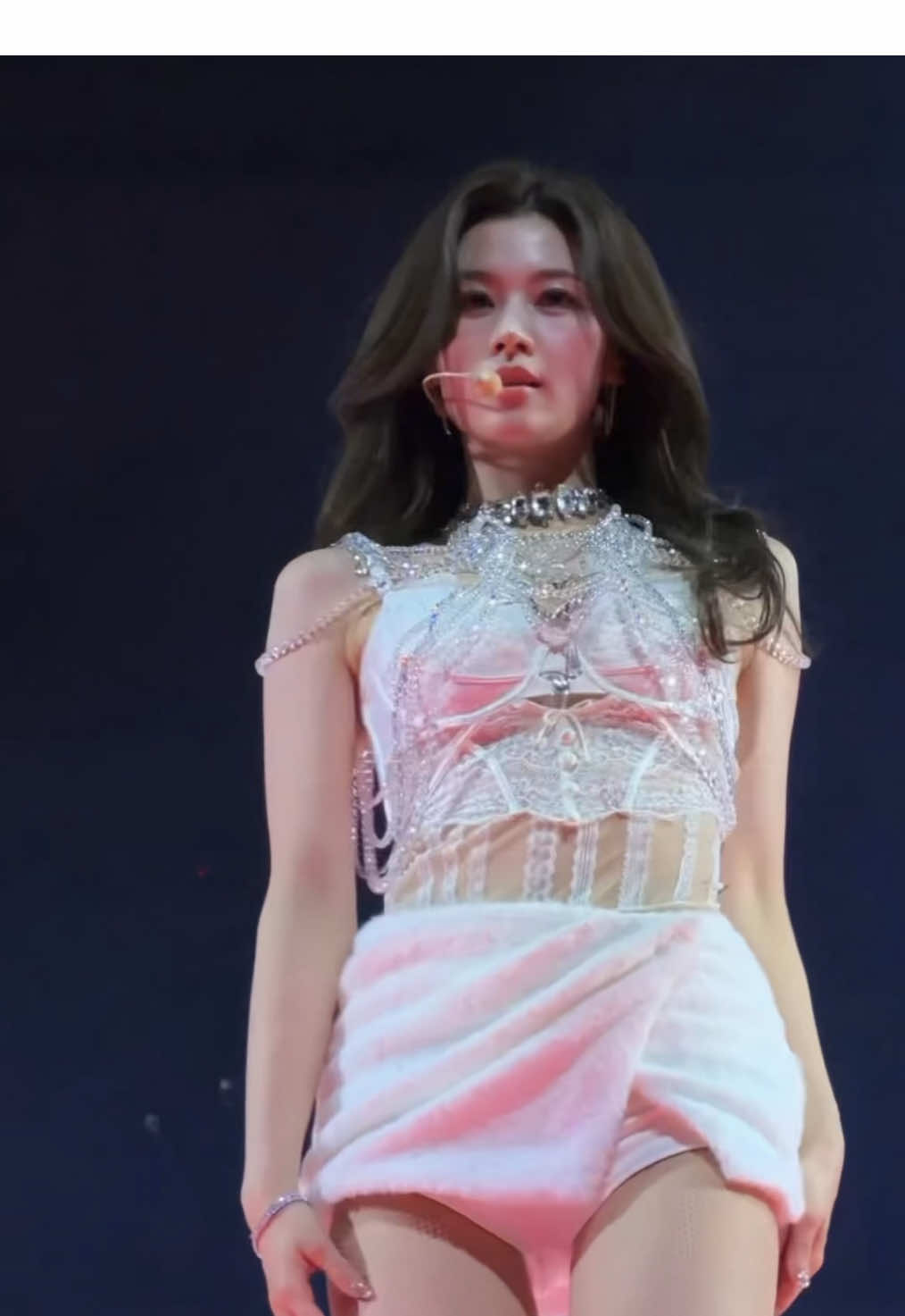 @MOMO
