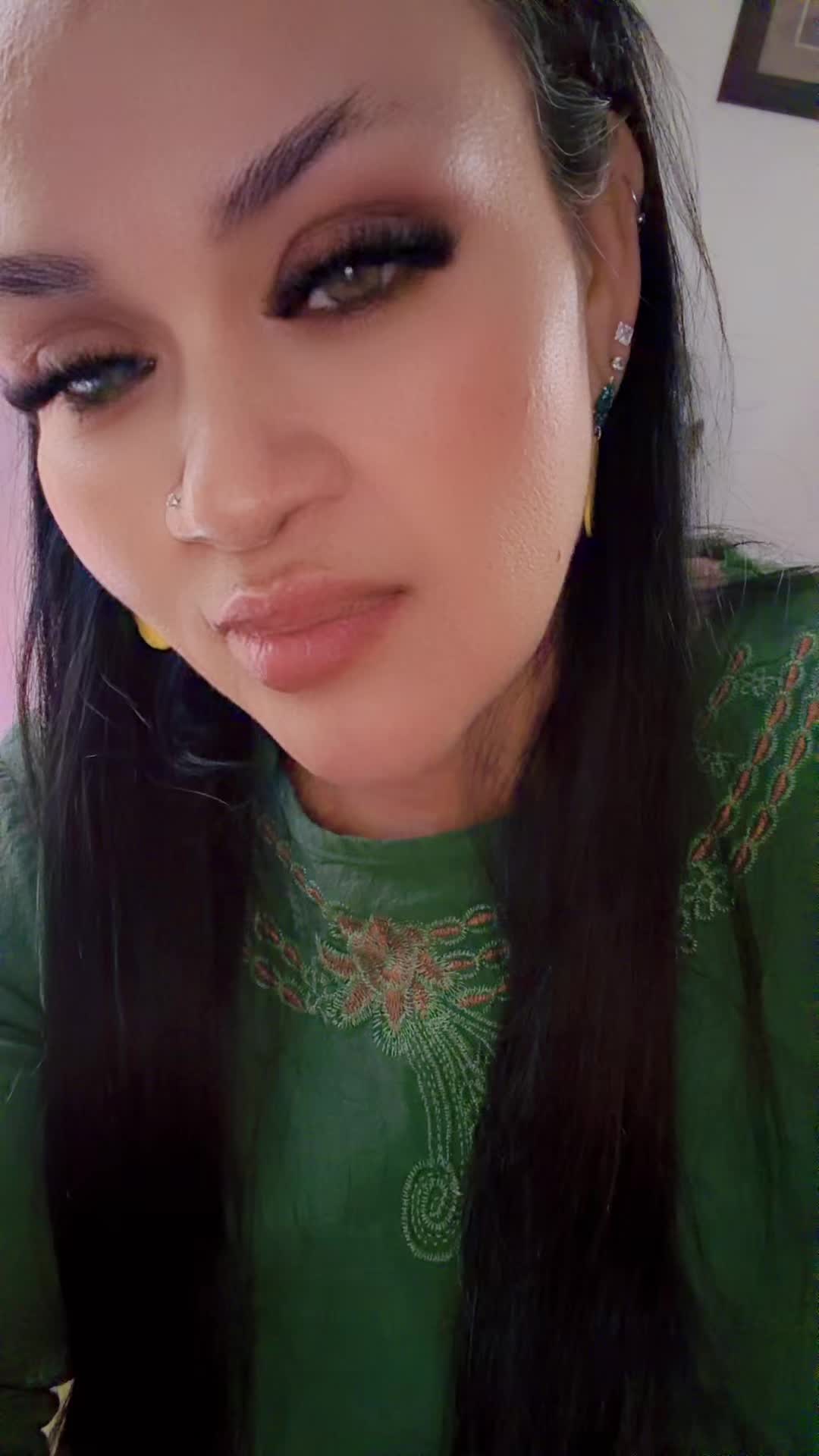 @QueenV💕