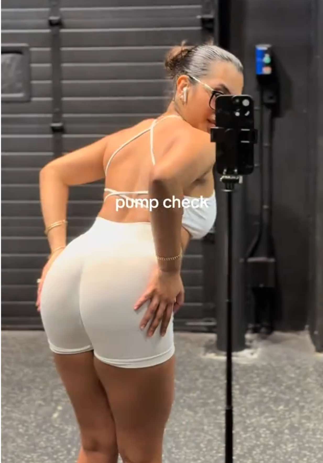 @𓍢ִ໋. kp