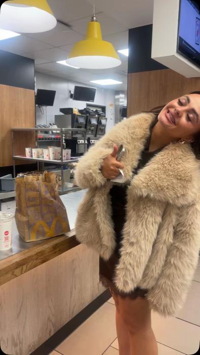@elzz