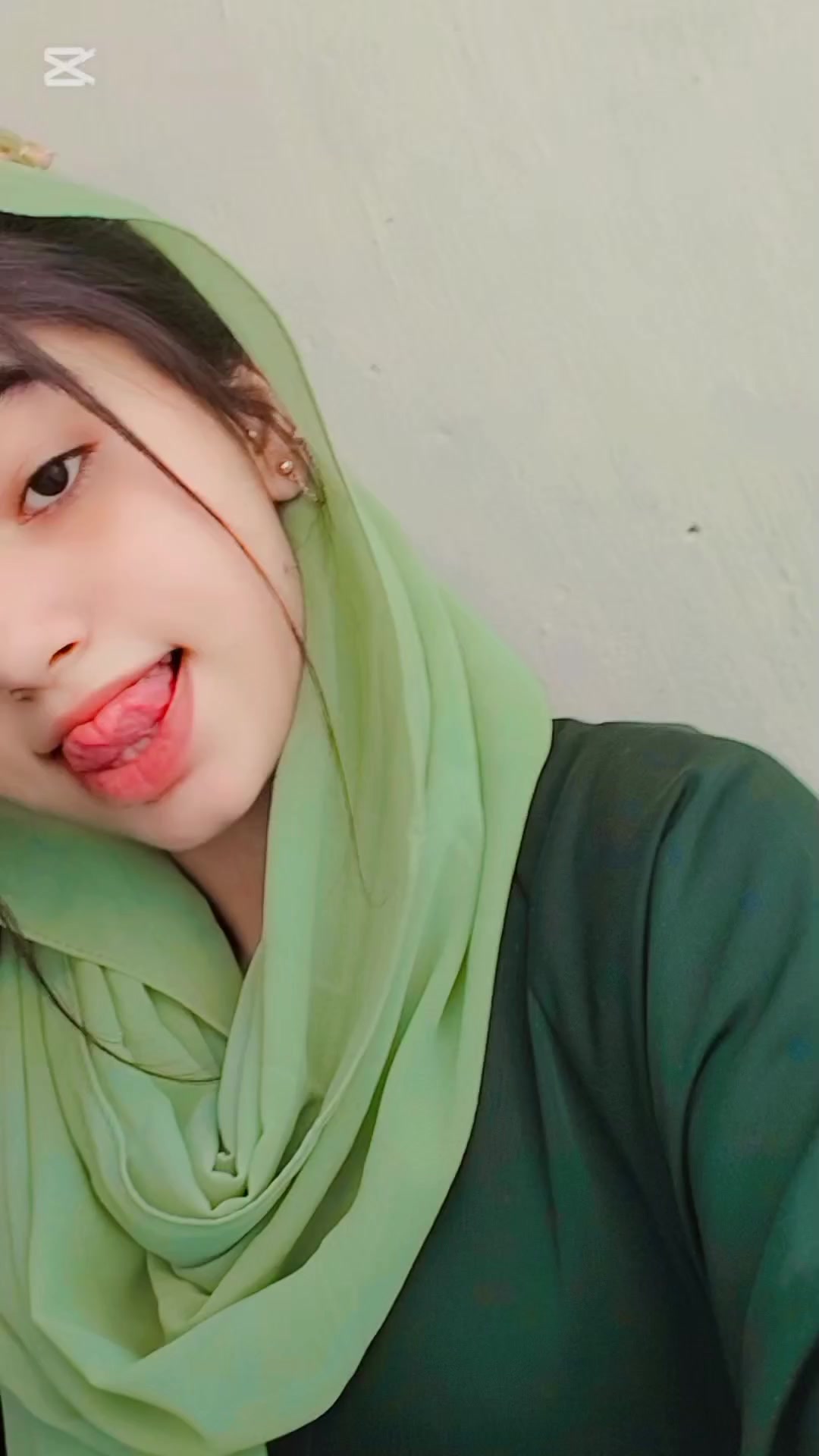 @💯urooj khan🔥🖤
