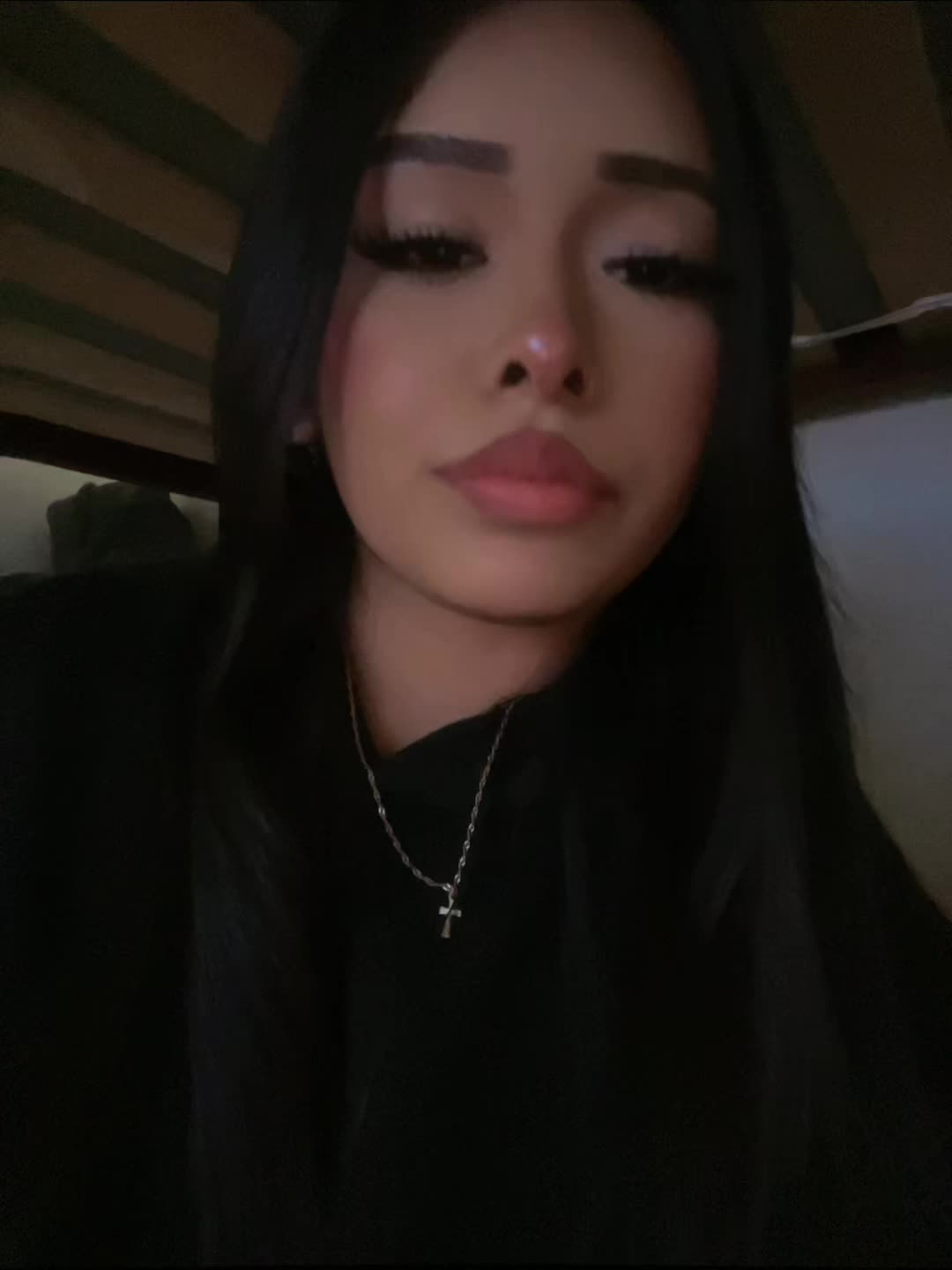 @ℰ𝓁ℯ𝓃𝒶🥀