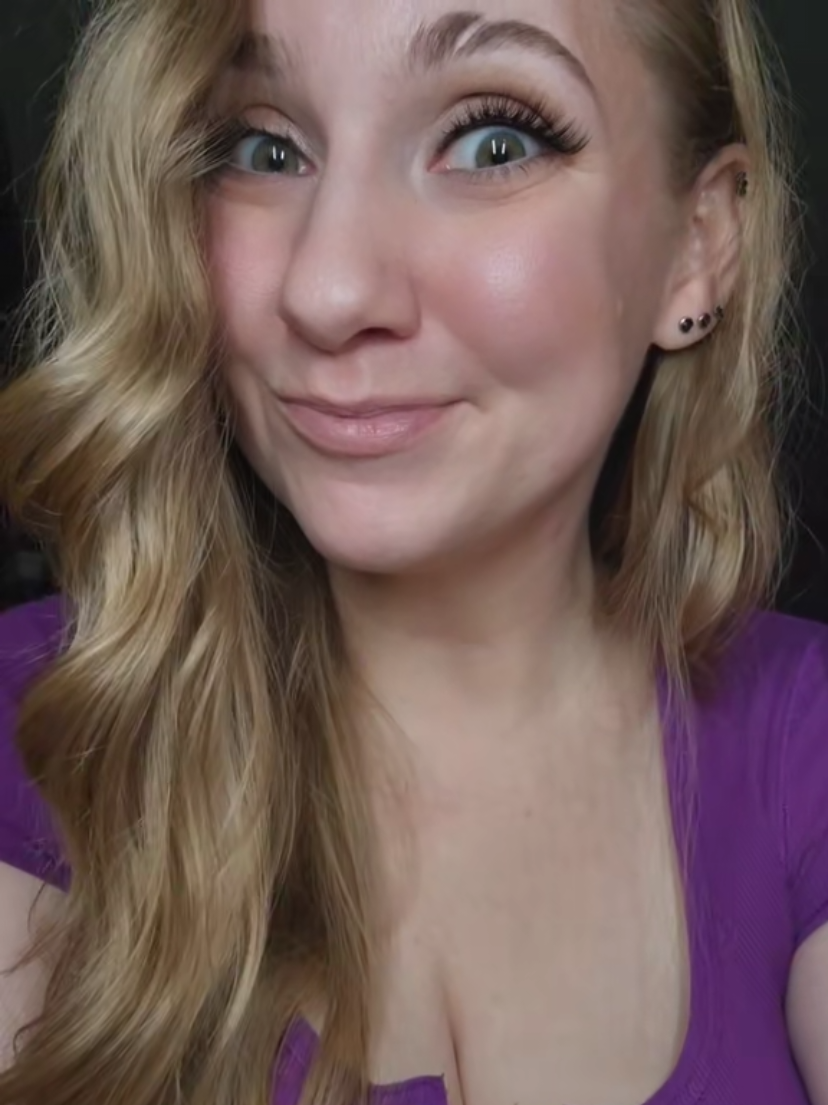 @HayAnna