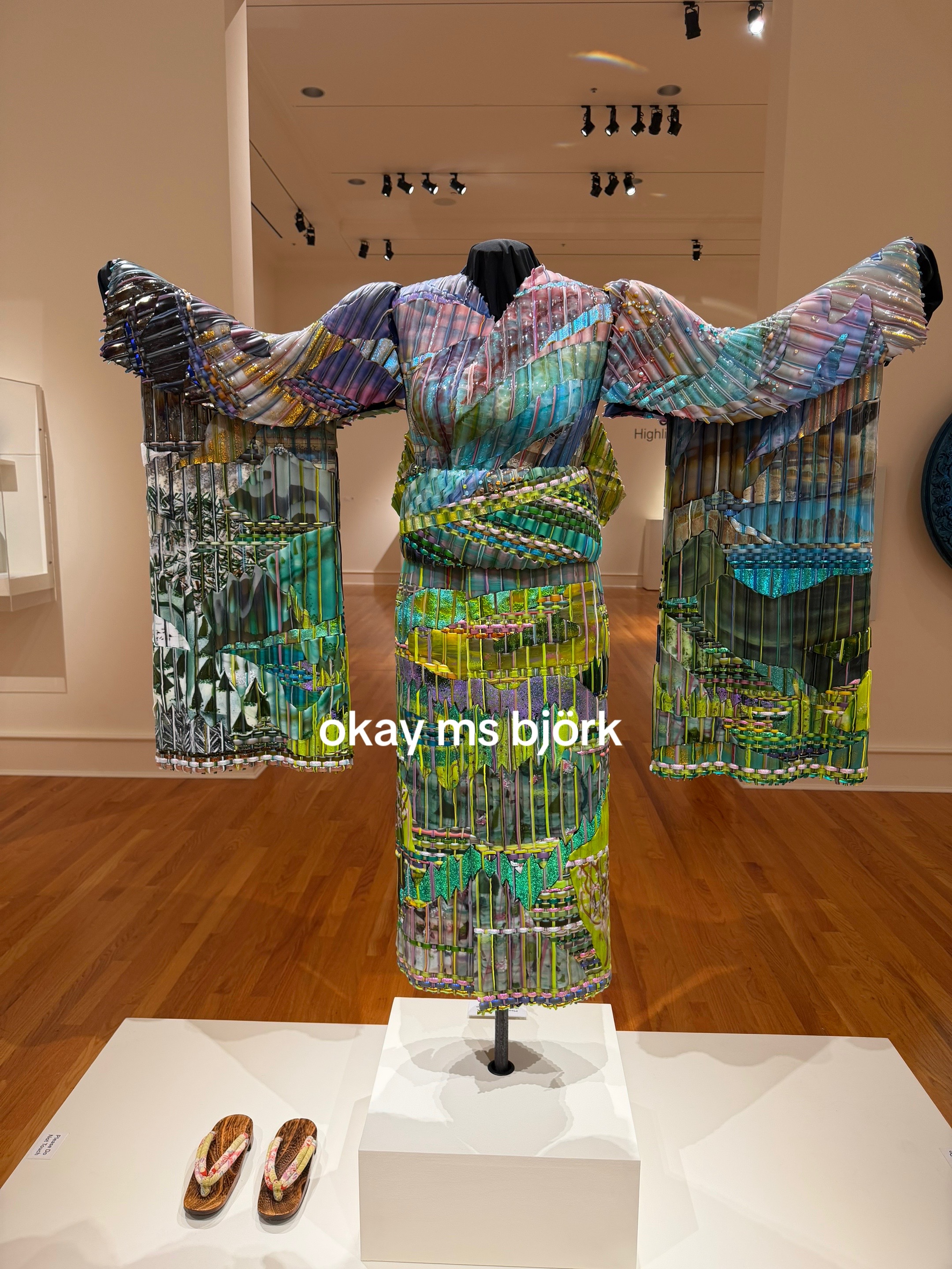 @zbze