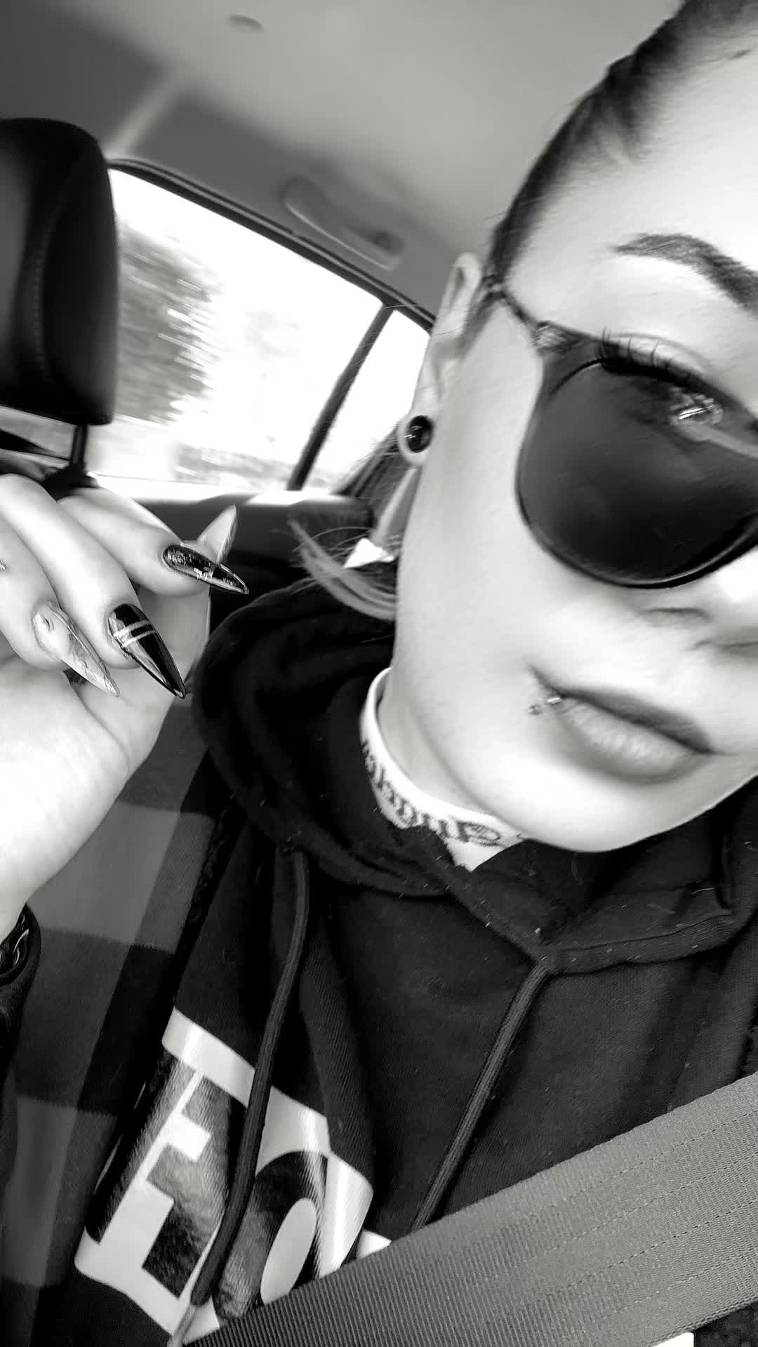 @🖤~🦁_L&ouml;winMitHerz_🦁~🖤