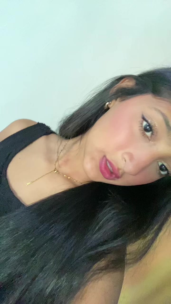 @Adriana Rangel