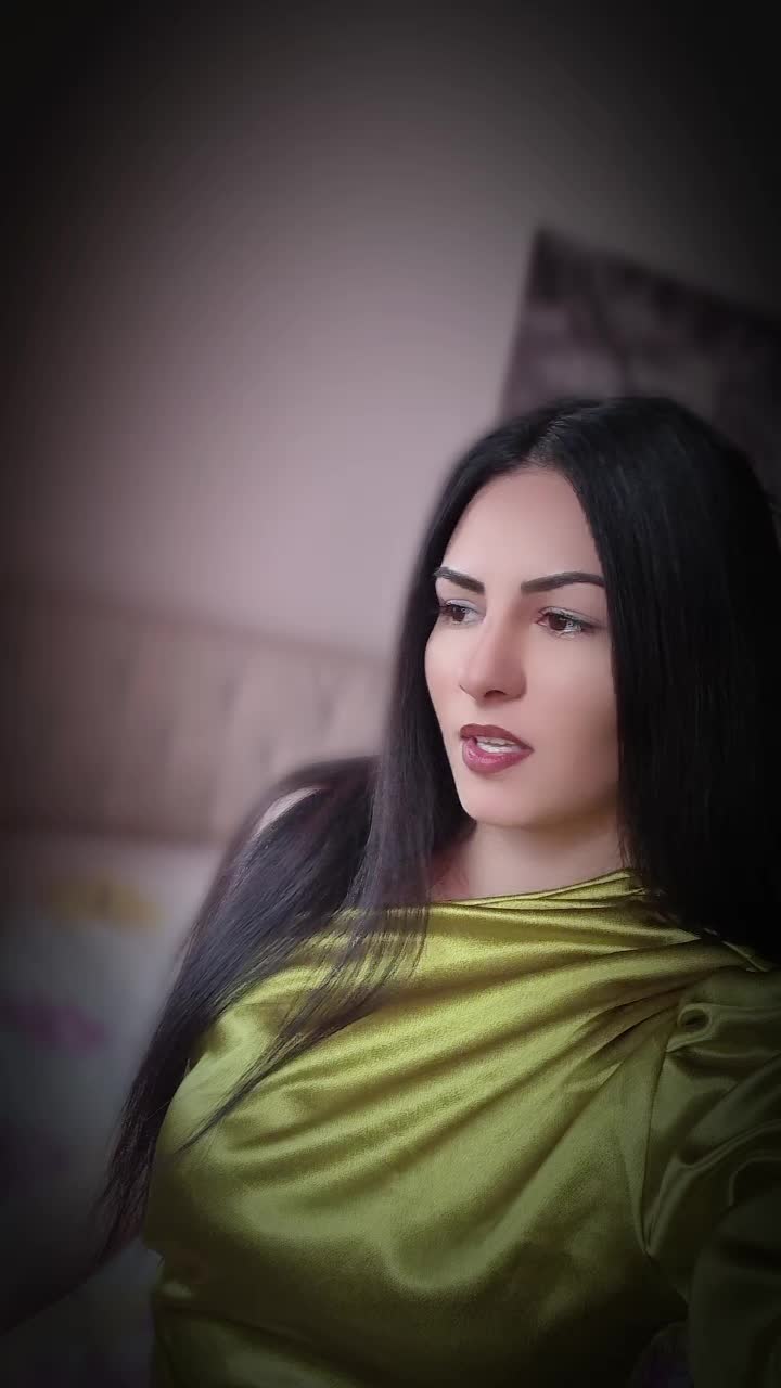 @M🖤O🖤N🖤A