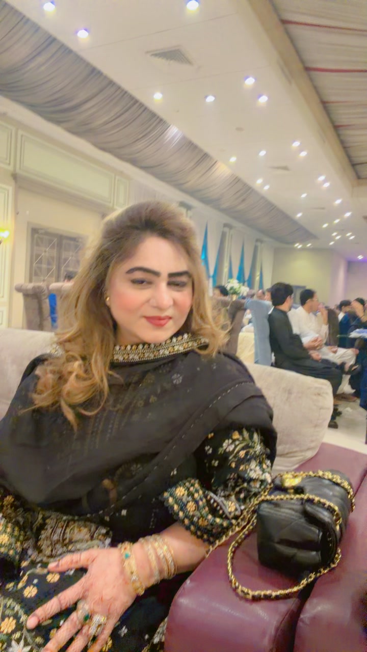 @Ishrat mughal